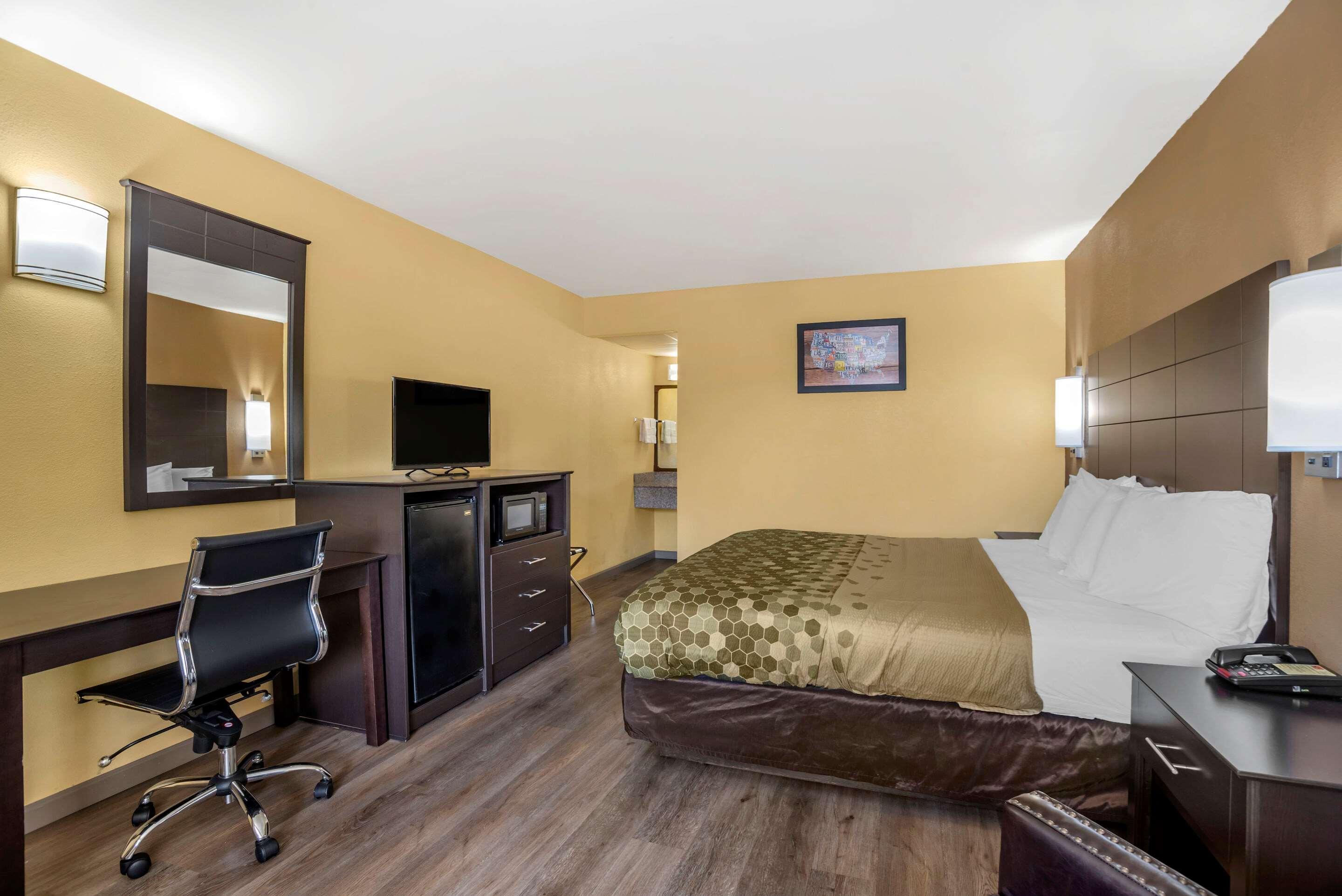 Econo Lodge Easton Route 50 Экстерьер фото