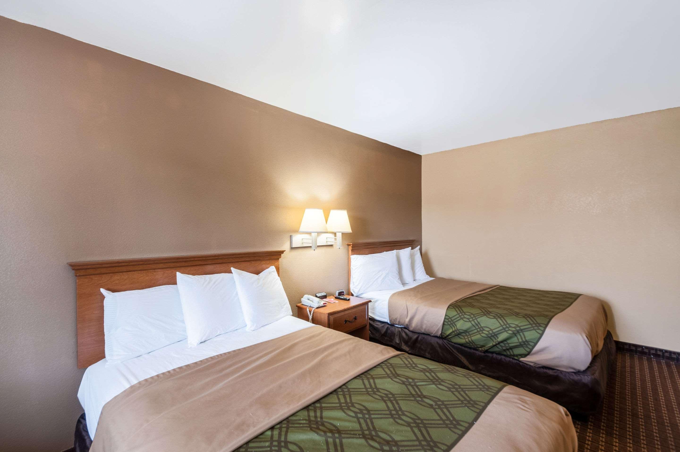 Econo Lodge Easton Route 50 Экстерьер фото