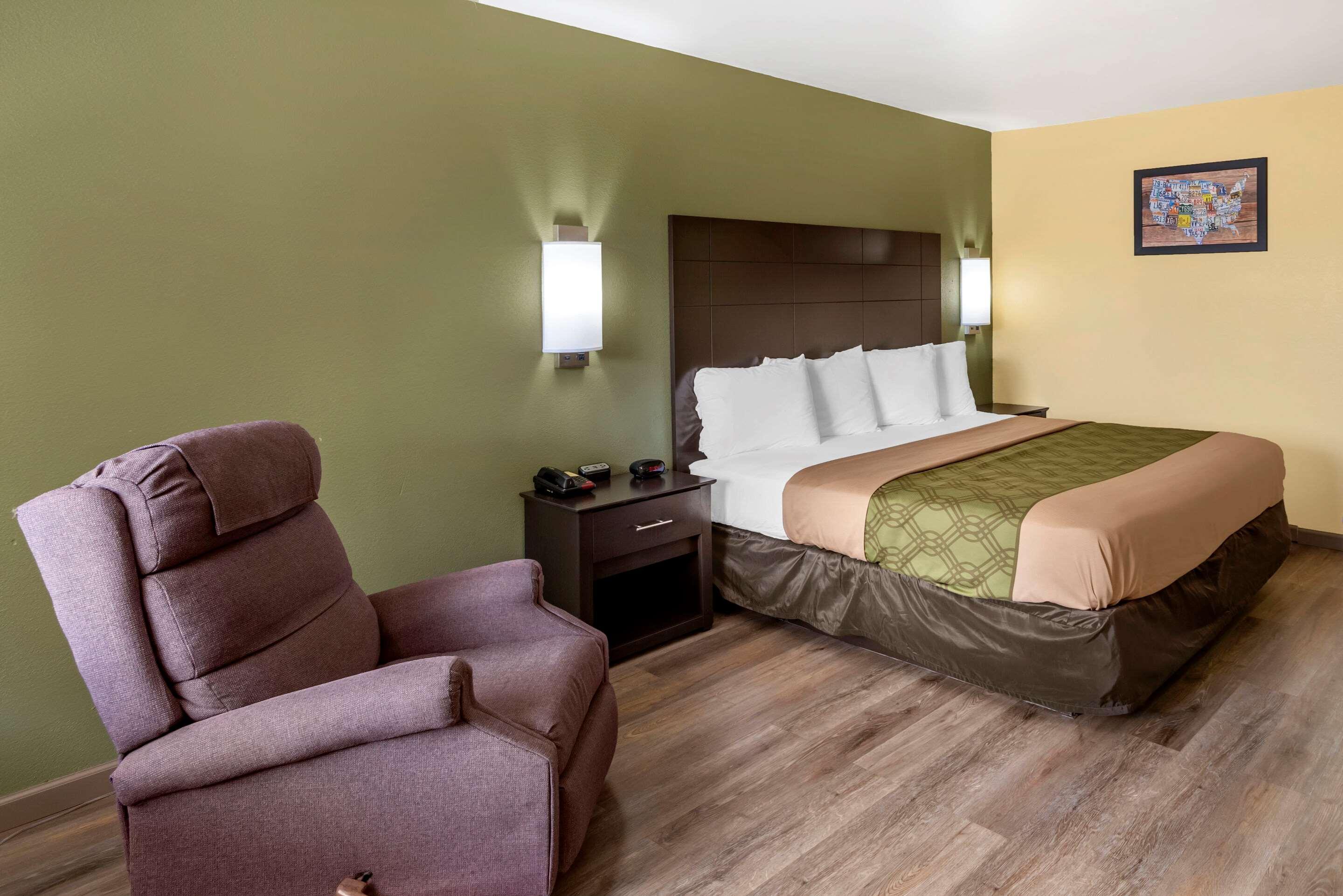 Econo Lodge Easton Route 50 Экстерьер фото